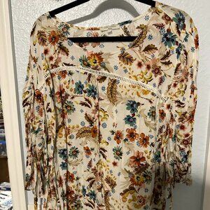 Anne Carson Floral Blouse